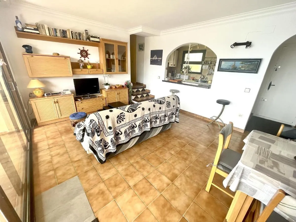 Saint Jacques A3 Apartment Roses