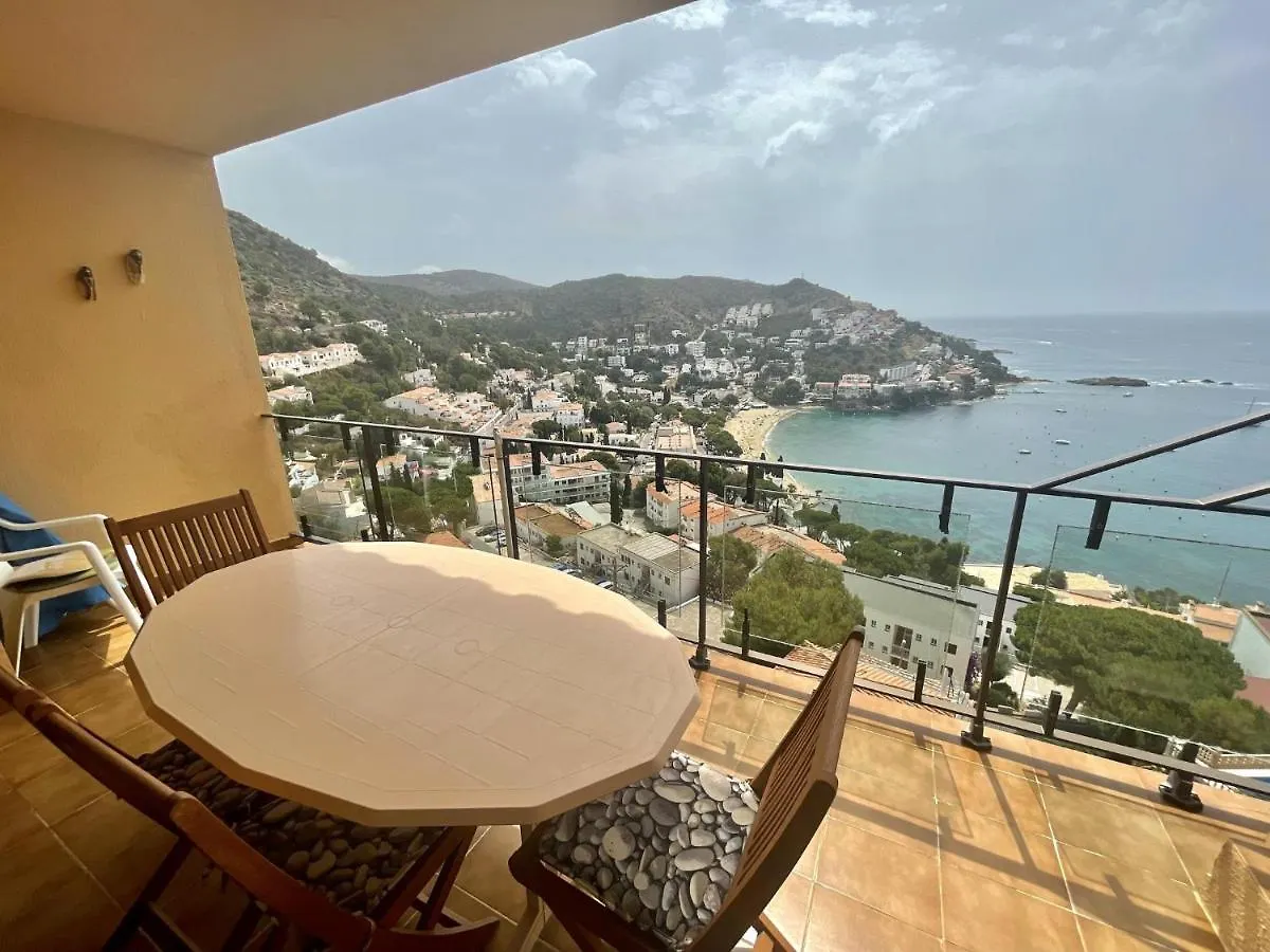 Saint Jacques A3 Apartment Roses Spain